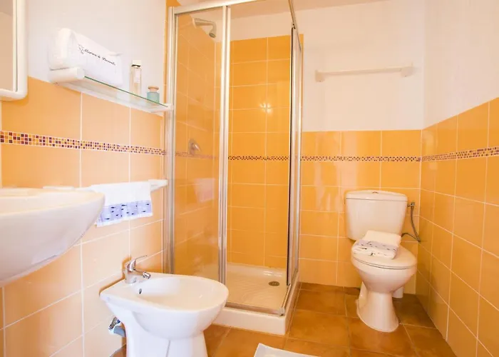 Porto Vecchio, 6 Persons, 500 M Apartment *