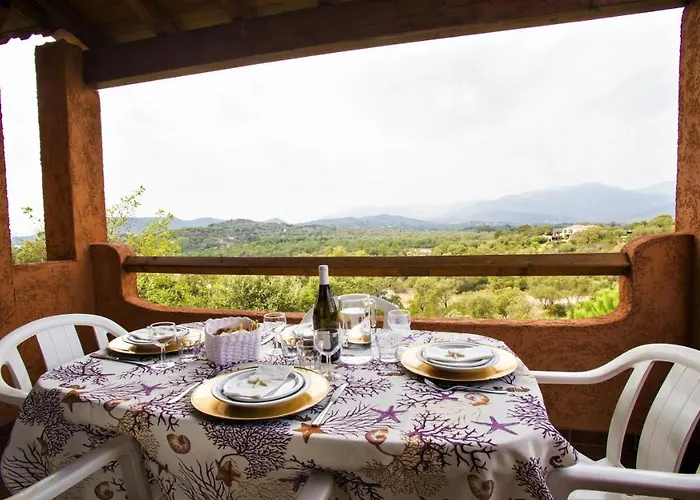 Porto Vecchio, 6 Persons, 500 M *