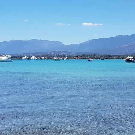 Apartment Three-room For 6 People With Air Conditioning Near Porto Vecchio