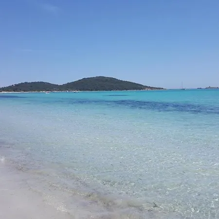 Three-room For 6 People With Air Conditioning Near Porto Vecchio Apartment