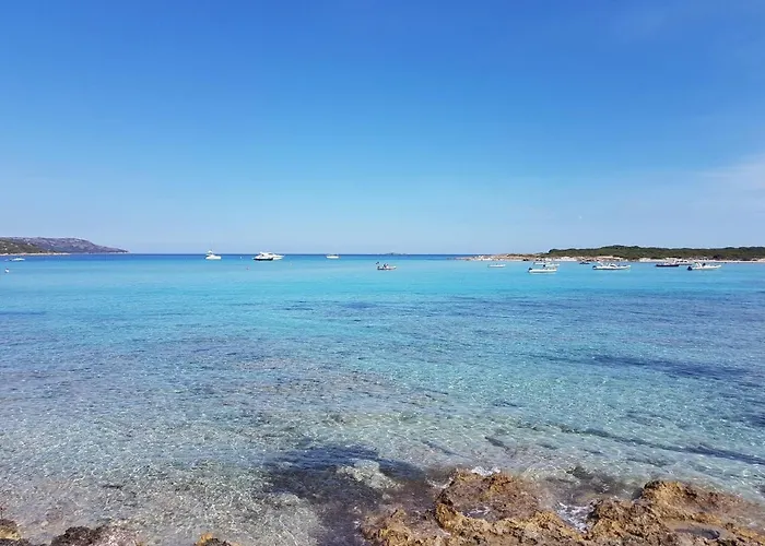 아파트 Porto Vecchio, 6 Persons, 500 M