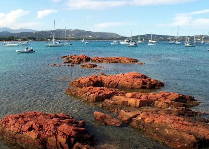 아파트 Porto Vecchio, 6 Persons, 500 M *