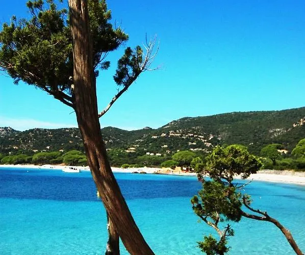 아파트 Porto Vecchio, 6 Persons, 500 M *
