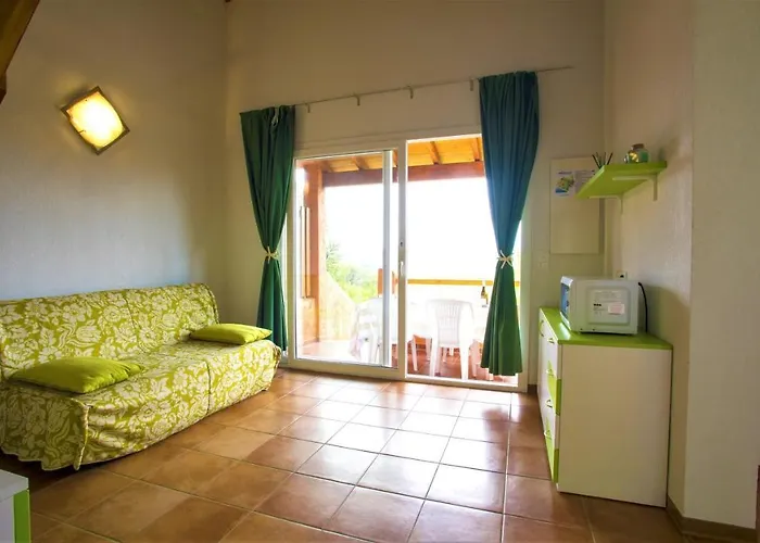 Porto Vecchio, 6 Persons, 500 M 아파트 *